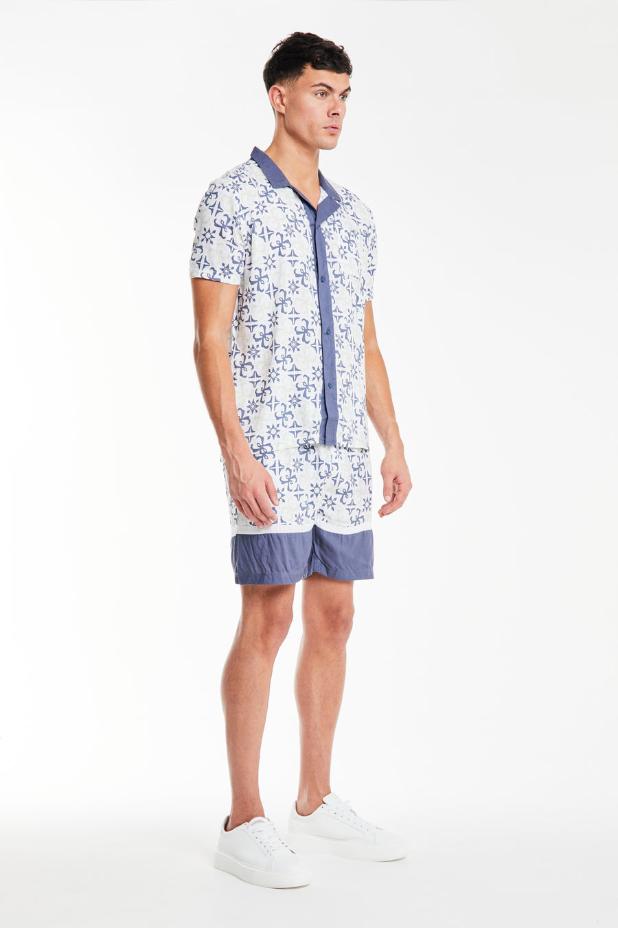 co ord sets men in blue and white cool pattern