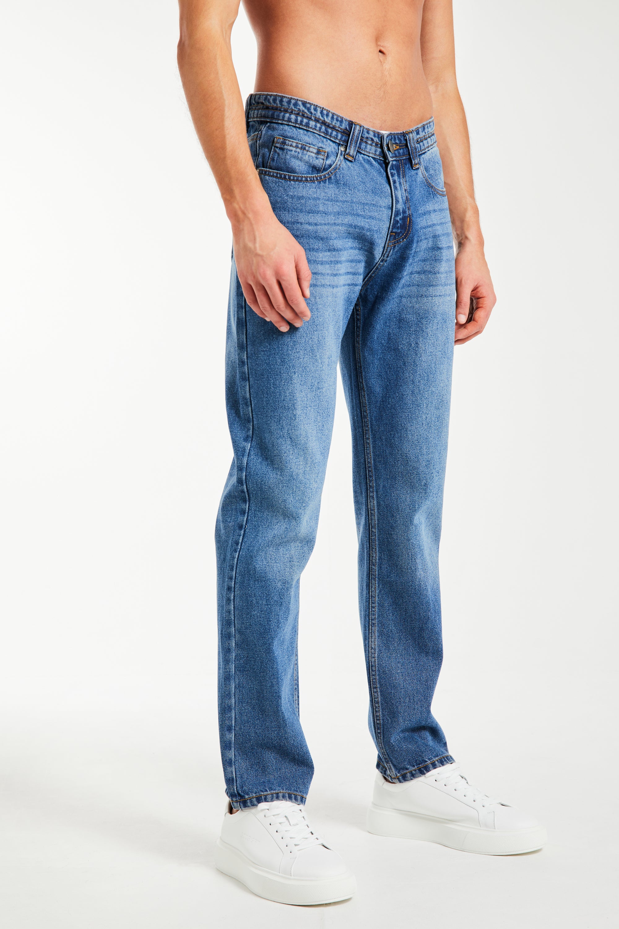 Harlow Straight Jeans in Dark Wash