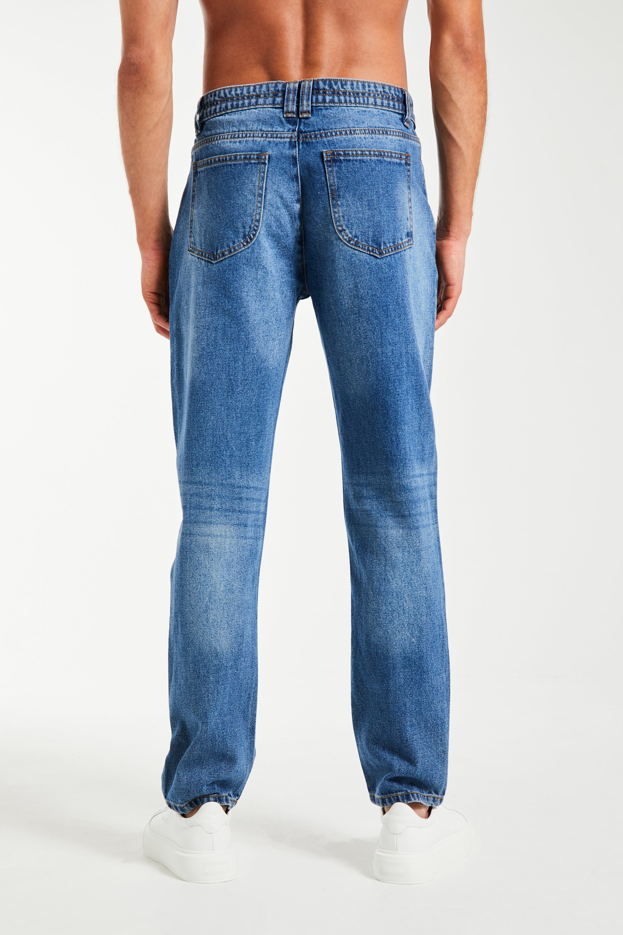 Harlow Straight Jeans in Dark Wash