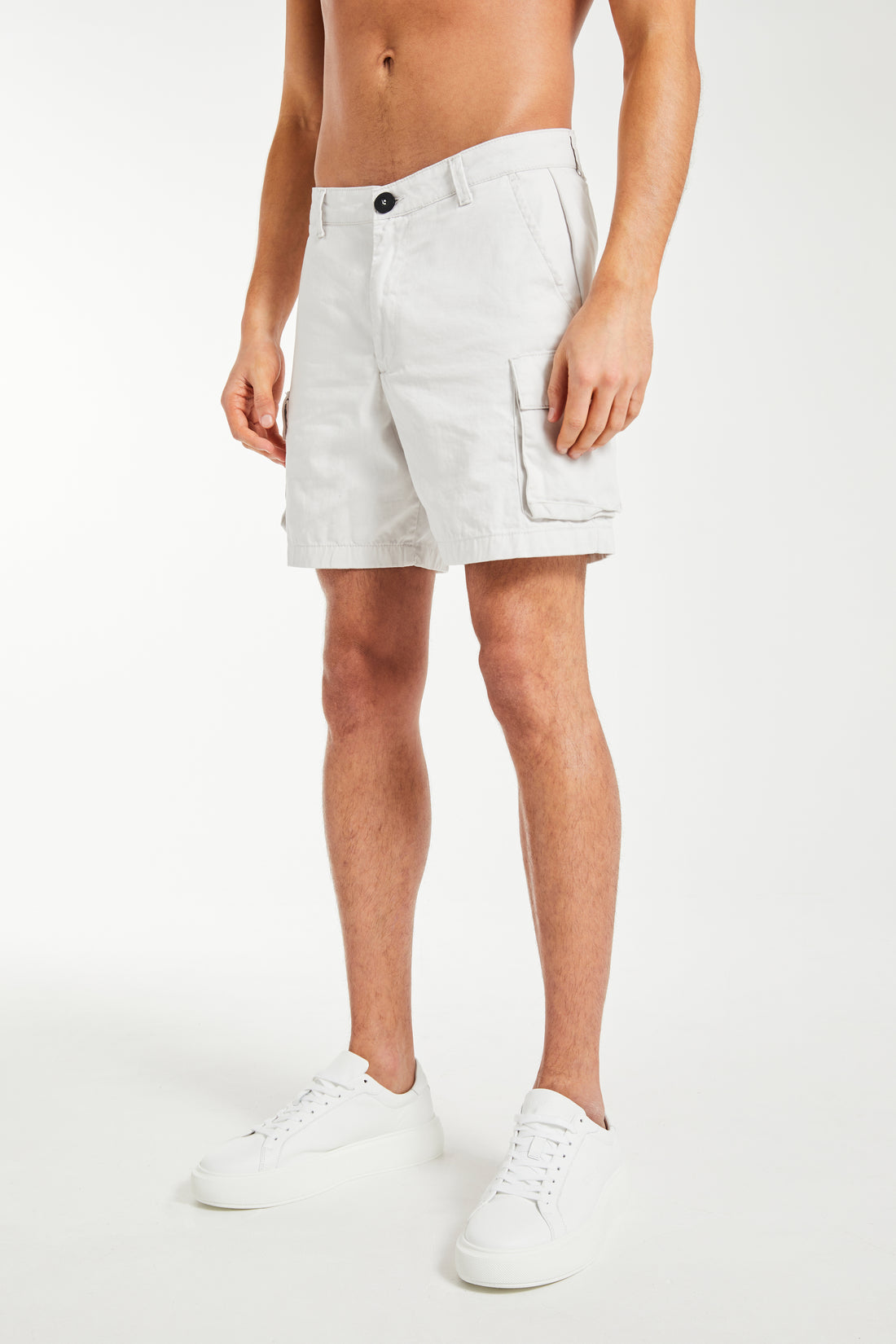 men's utility shorts in nimbus cloud