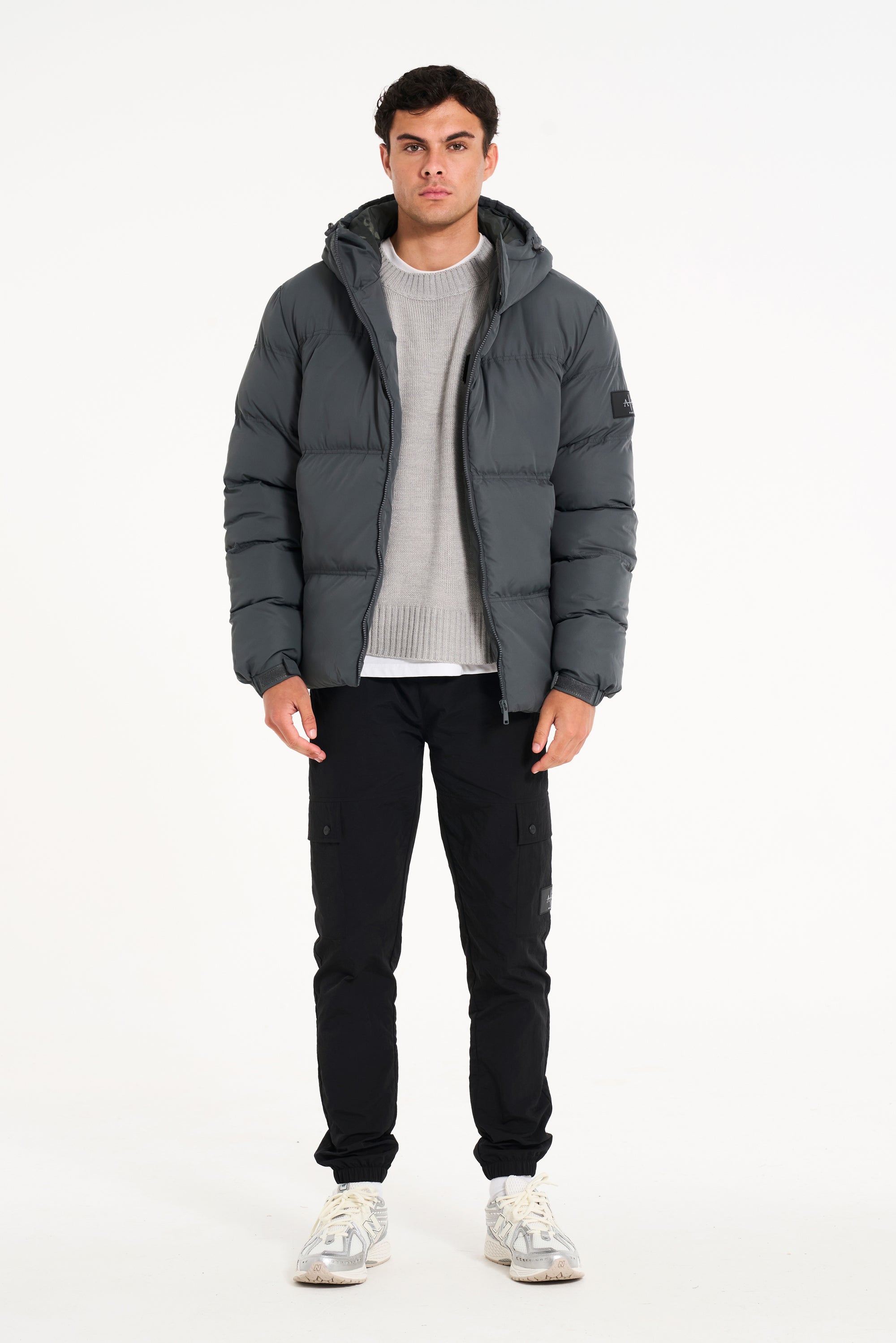 Mens puffer jacket in charcoal (unzipped)