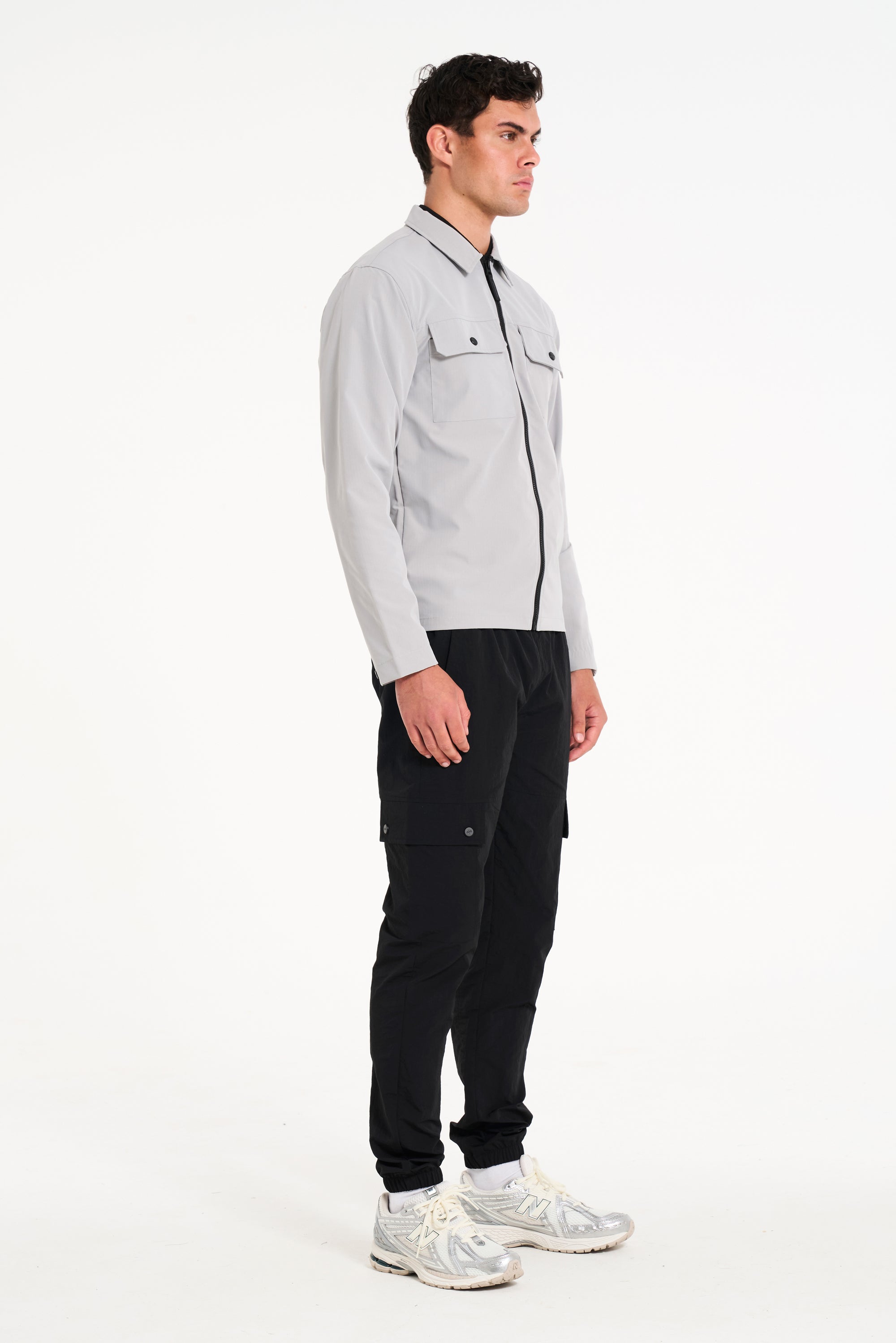 Stelth Overshirt in Ice Grey