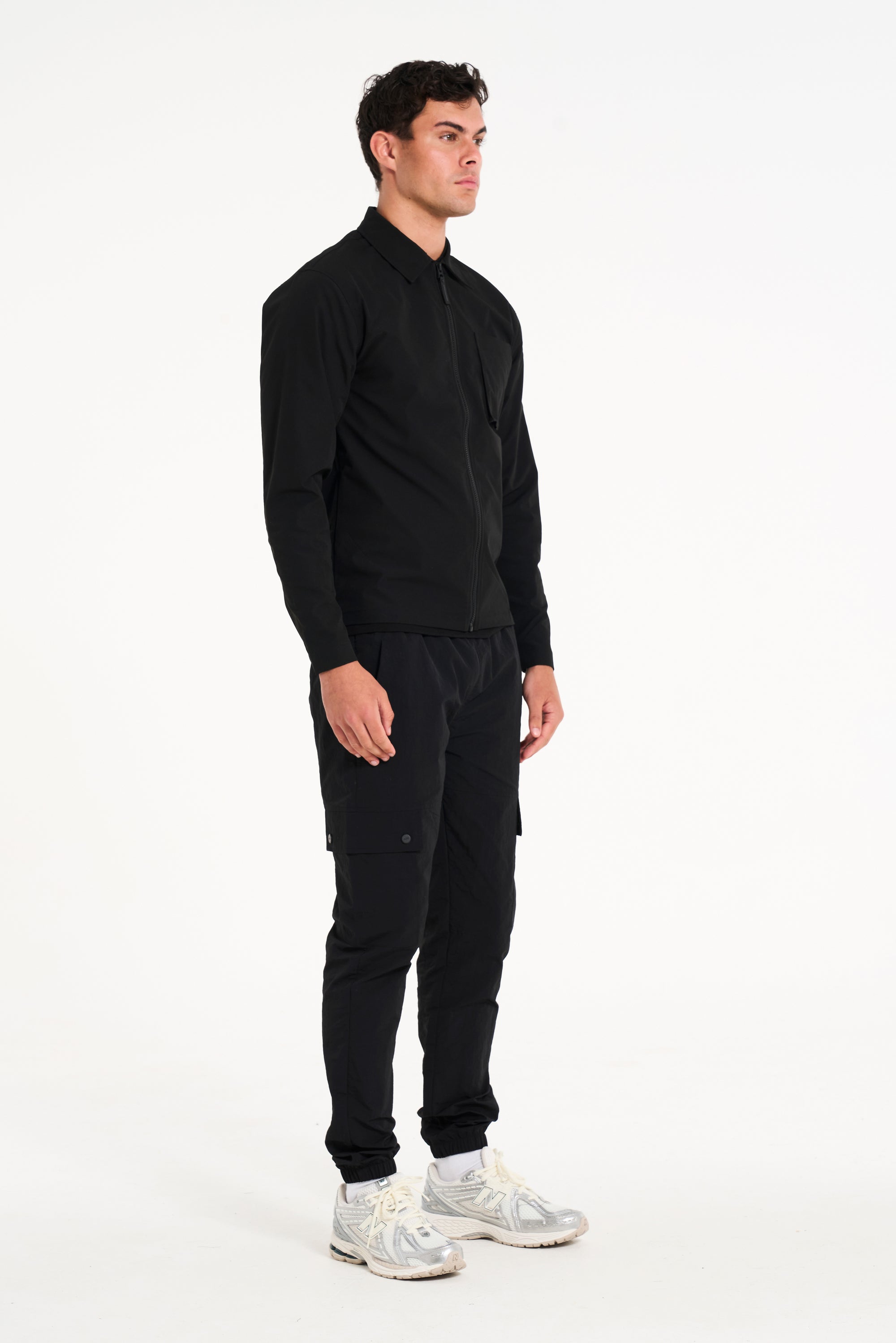 Mento Overshirt in Black