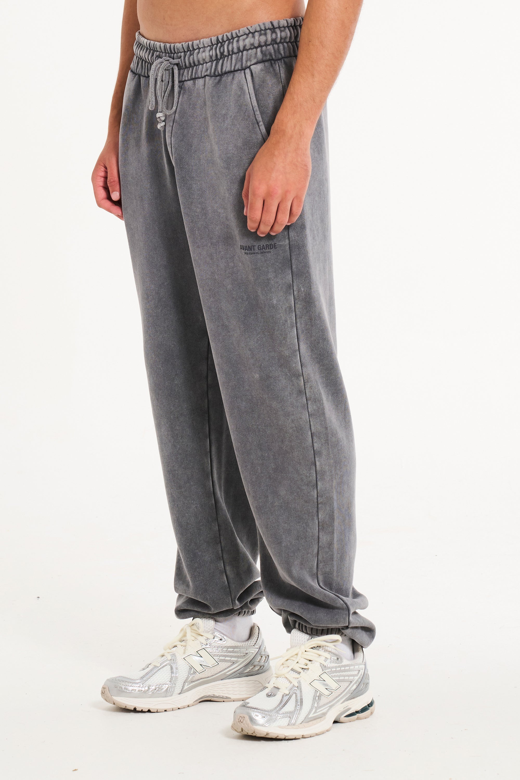 Avant Garde tracksuit bottoms in steel 